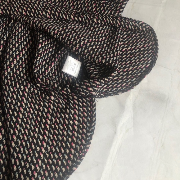 Harlowe &‎ Graham black graphic high neck swing top size Medium NEW with tag - Picture 8 of 11